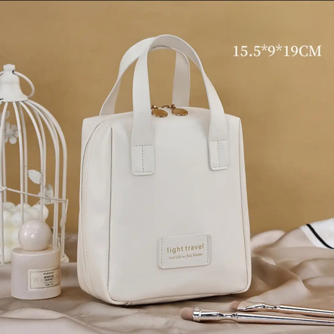 Portable Cosmetic Storage